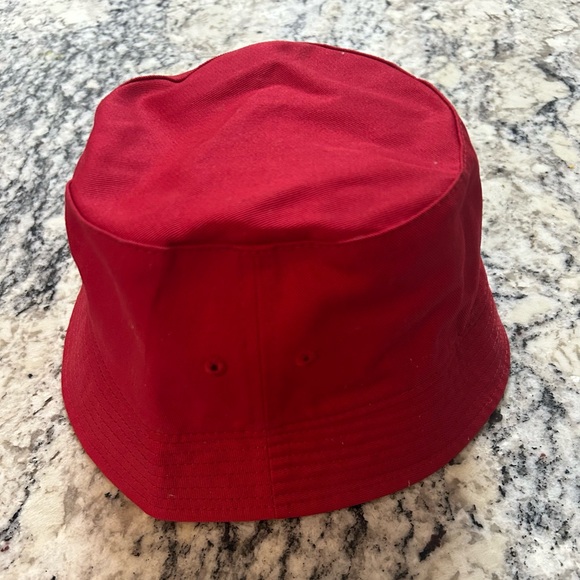 Jordan Classic Youth Red Bucket Hat - Picture 3 of 5